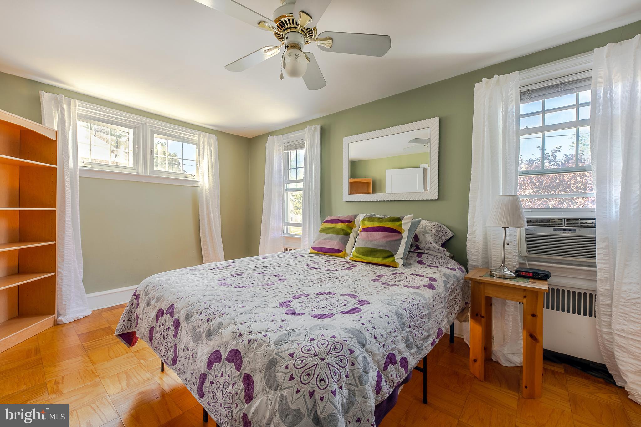 135 Woodbine Road Havertown, PA 19083 - Photo 12 of 20 Gallery Image 12