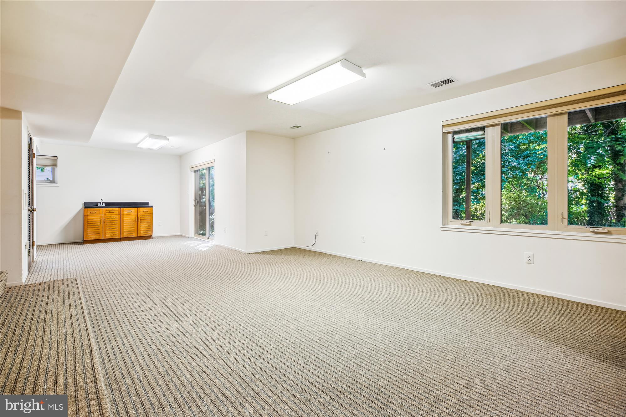 7922 Springer Road Bethesda, MD 20817 - Photo 42 of 58 Oh So Much Space!