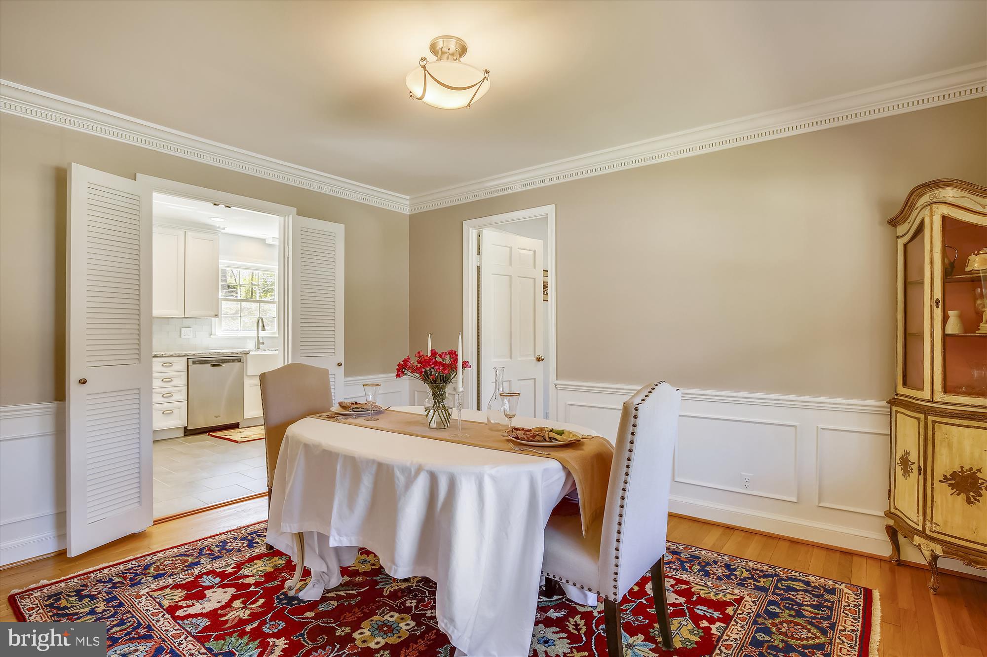 7107 Devonshire Road Alexandria, VA 22307 - Photo 14 of 42 Wainscoting, chair rails, & dental crown molding