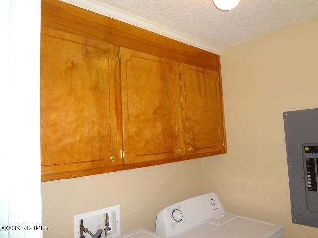 985 Spring Forest Road, Unit C5 Greenville, NC 27834 - Photo 8 of 23 Laundry Room