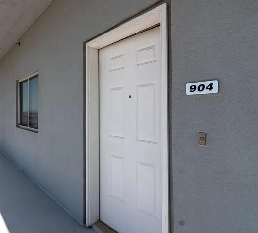 $449,900 | 3575 Lone Star Circle, Unit 904, Fort Worth, TX 76177