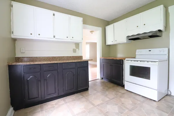 $70,000 | 420 Chalybeate Avenue, Iron Gate, VA 24448