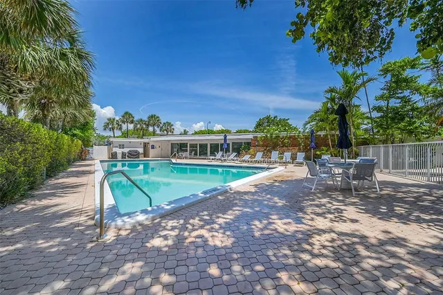 $850,000 | 1530 South Ocean Boulevard, Unit 12, Lauderdale-by-the-Sea, FL 33062