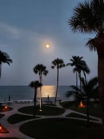 $850,000 | 1530 South Ocean Boulevard, Unit 12, Lauderdale-by-the-Sea, FL 33062