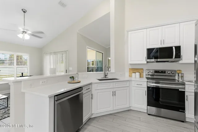 $660,000 | 701 Lake Stone Circle, Ponte Vedra Beach, FL 32082