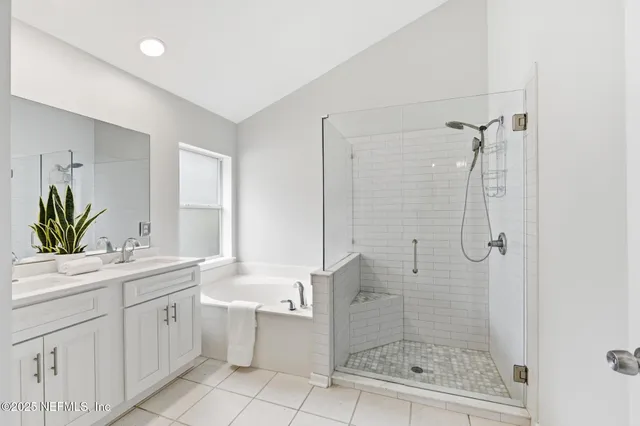 $660,000 | 701 Lake Stone Circle, Ponte Vedra Beach, FL 32082