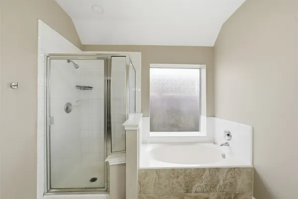 $2,350 | 11030 Desert Springs Circle, Houston, TX 77095