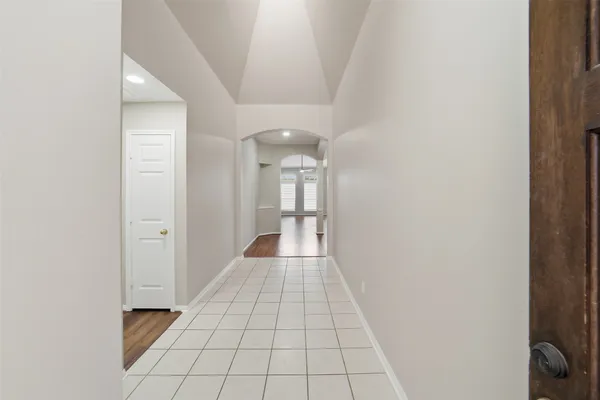 $2,350 | 11030 Desert Springs Circle, Houston, TX 77095