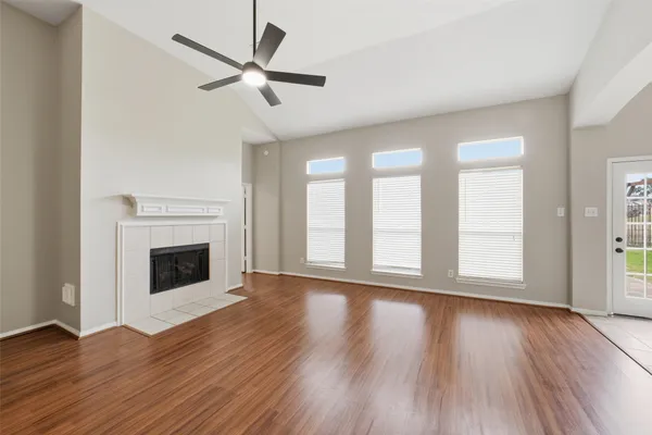 $2,350 | 11030 Desert Springs Circle, Houston, TX 77095