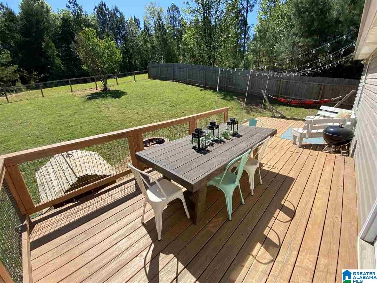 227 Miranda Road Warrior, AL 35180 - Photo 3 of 28