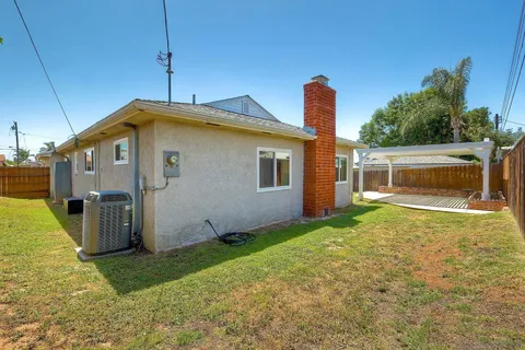 $979,000 | 4954 Chaucer Avenue, San Diego, CA 92120