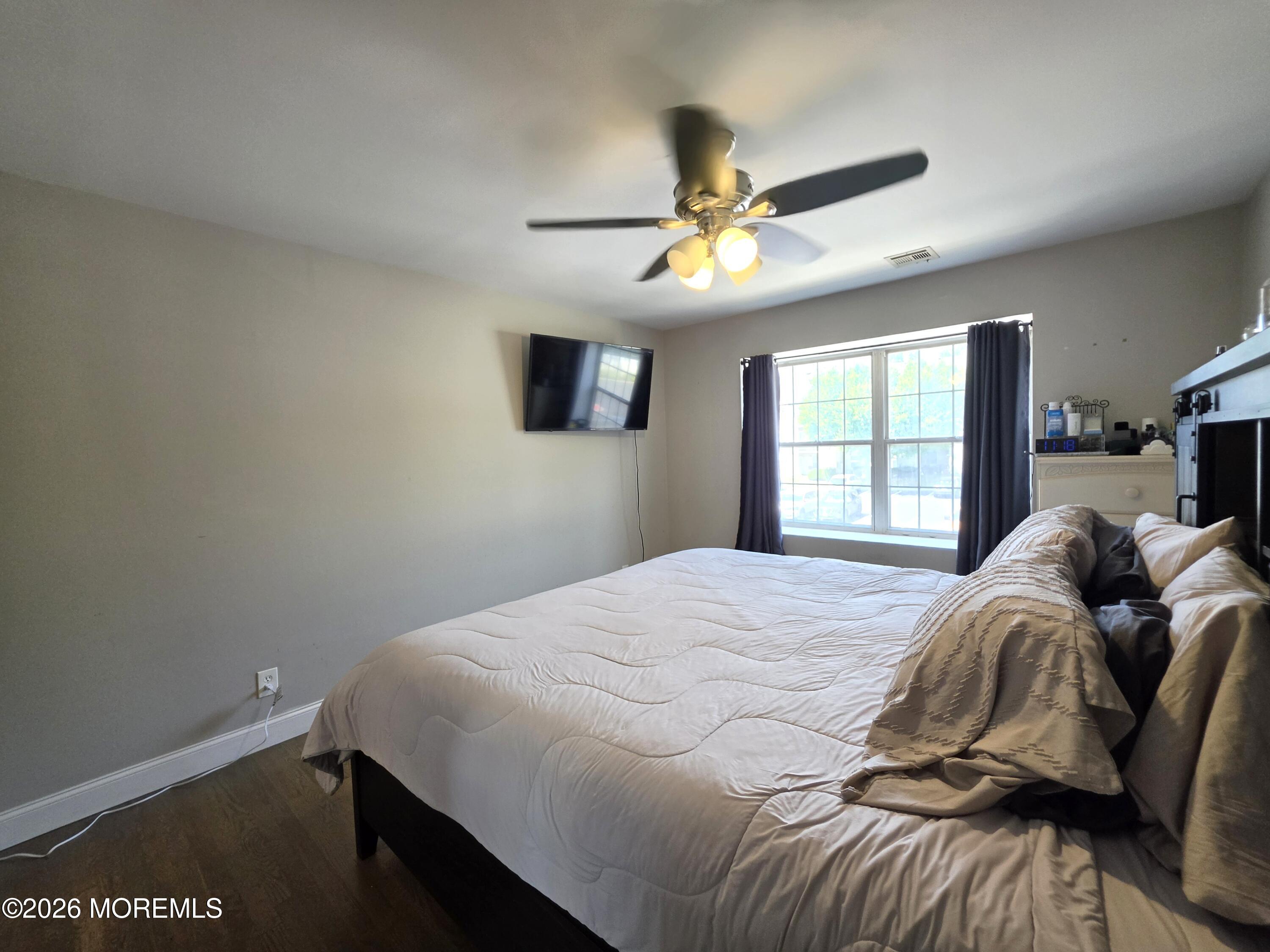 231 Atlantic Street, Unit 30 Keyport, NJ 07735 - Photo 14 of 30 14 Bed