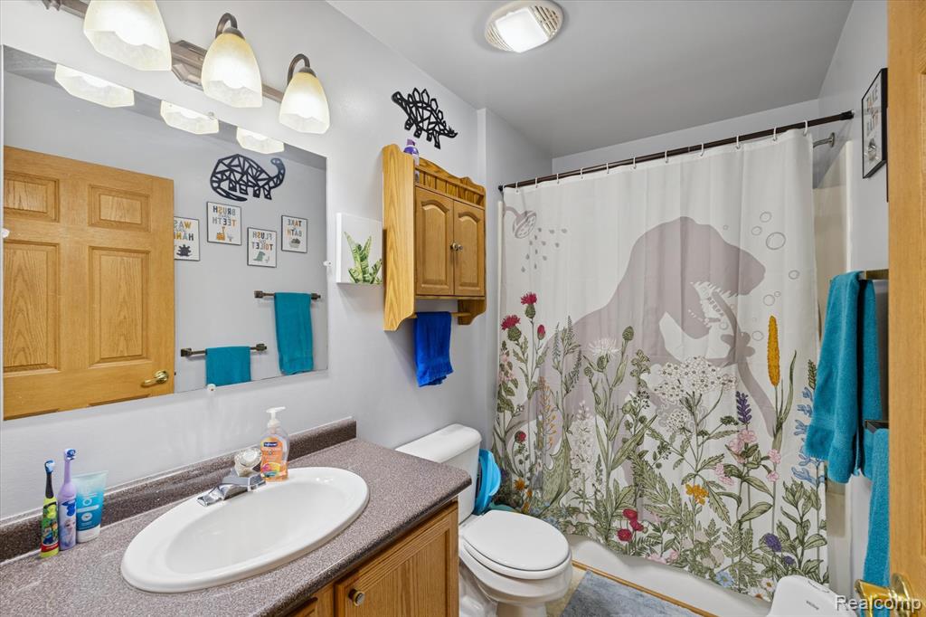 4599 Wheeler Road Fowlerville, MI 48836 - Photo 14 of 31 Gallery Image 14