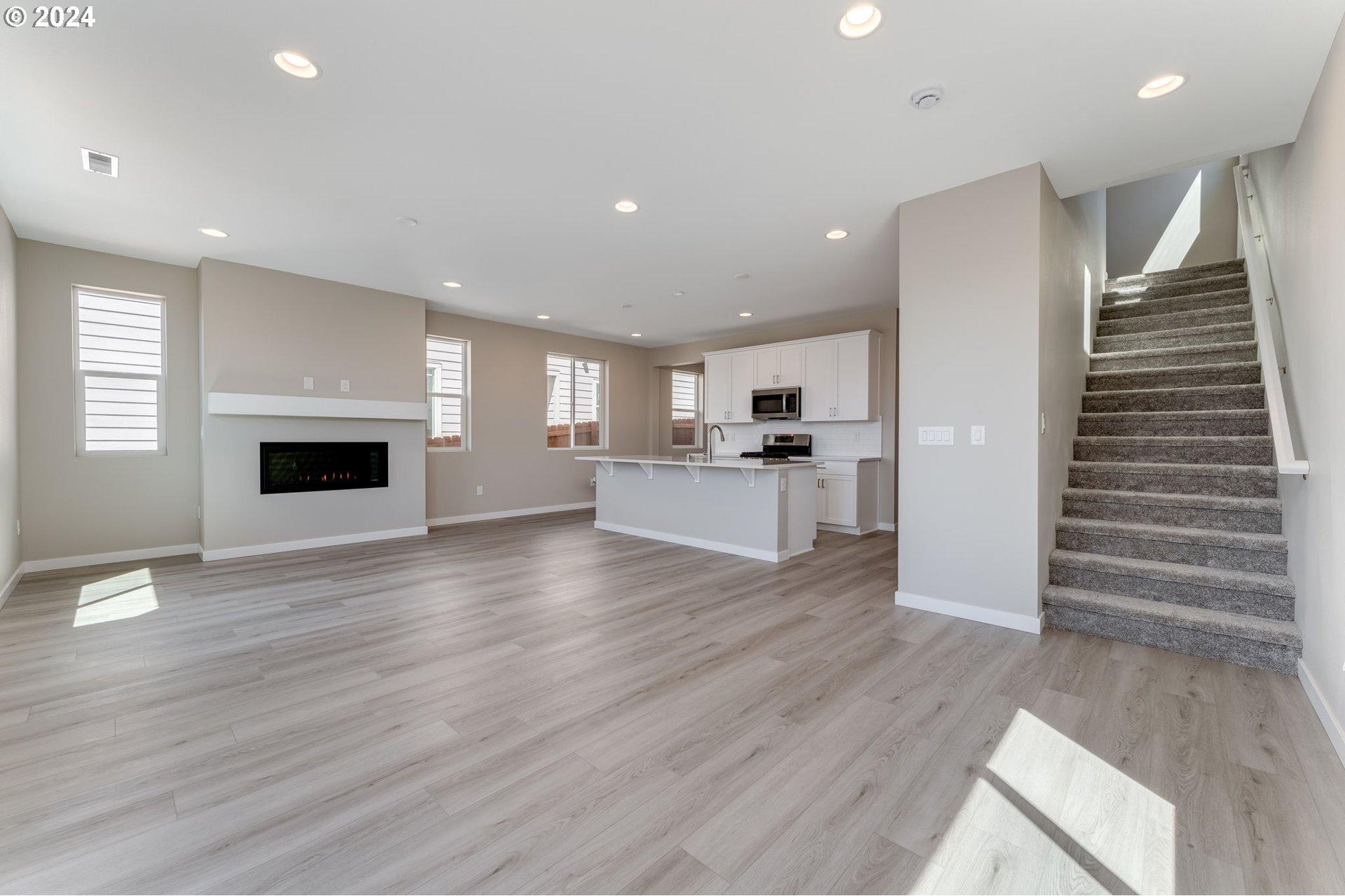 811 Northwest 178th Street Ridgefield, WA 98642 - Photo 10 of 40 Gallery Image 10