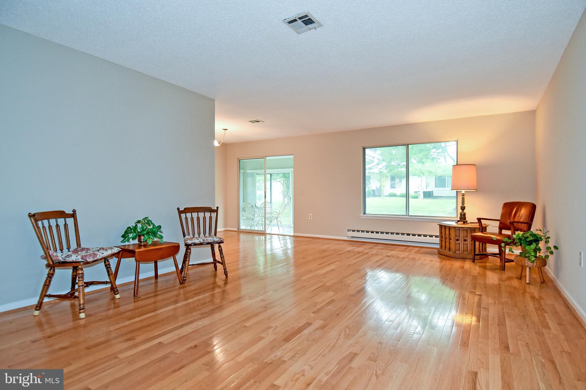 3306 Solomons Court, Unit 99A Silver Spring, MD 20906 - Photo 12 of 52 Living Romm