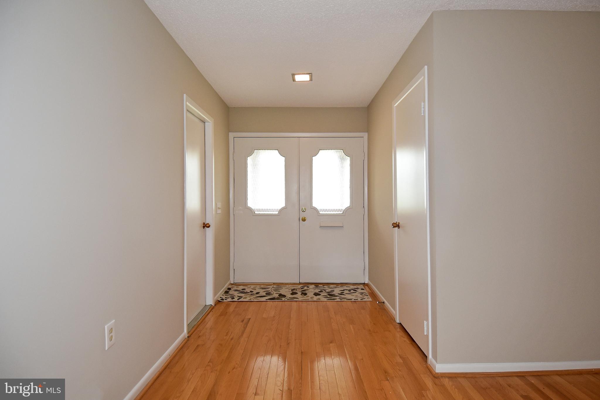 3306 Solomons Court, Unit 99A Silver Spring, MD 20906 - Photo 8 of 52 Foyer