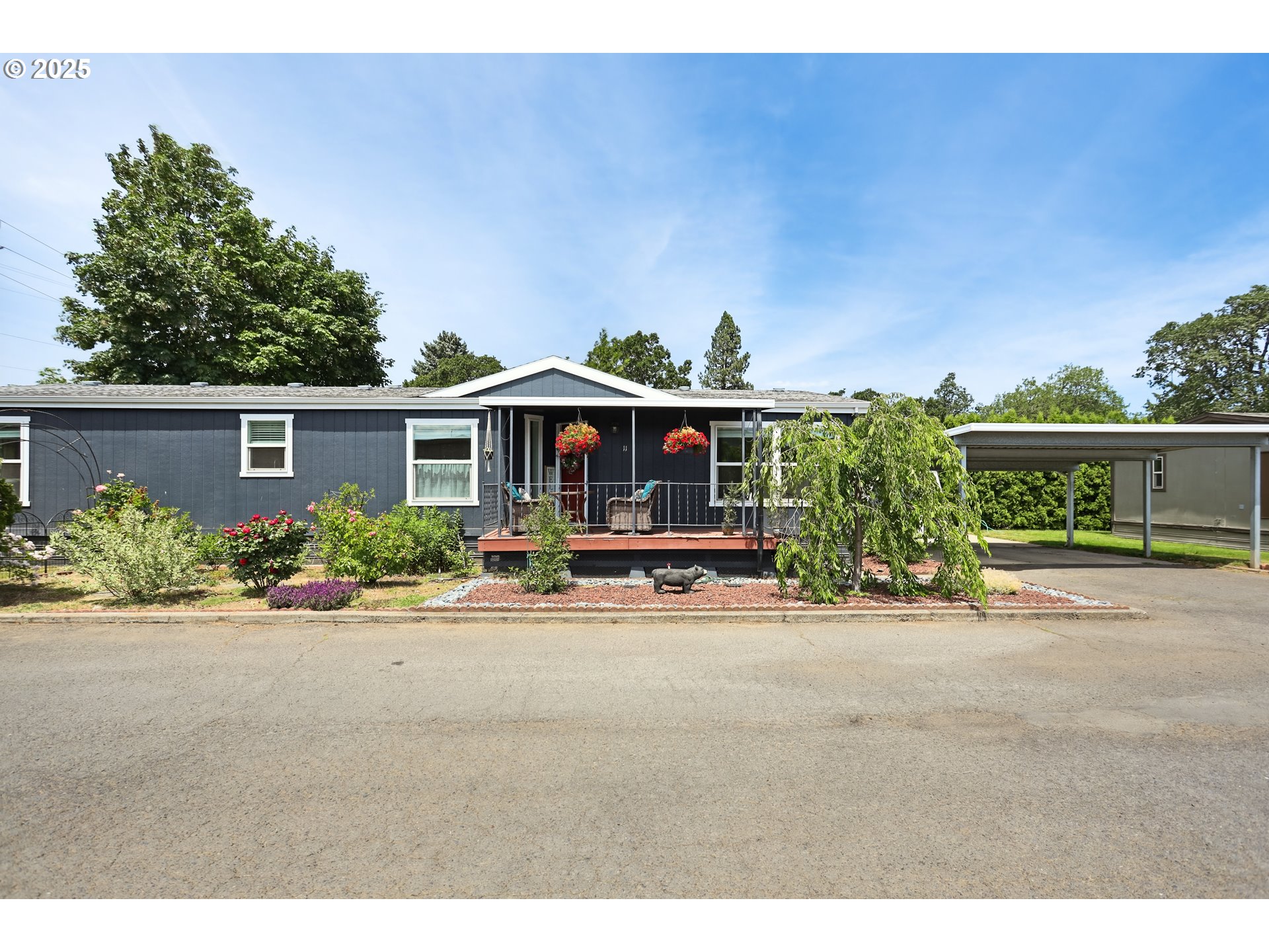 1267 Tucker Road Hood River, OR 97031 - Photo 1 of 22