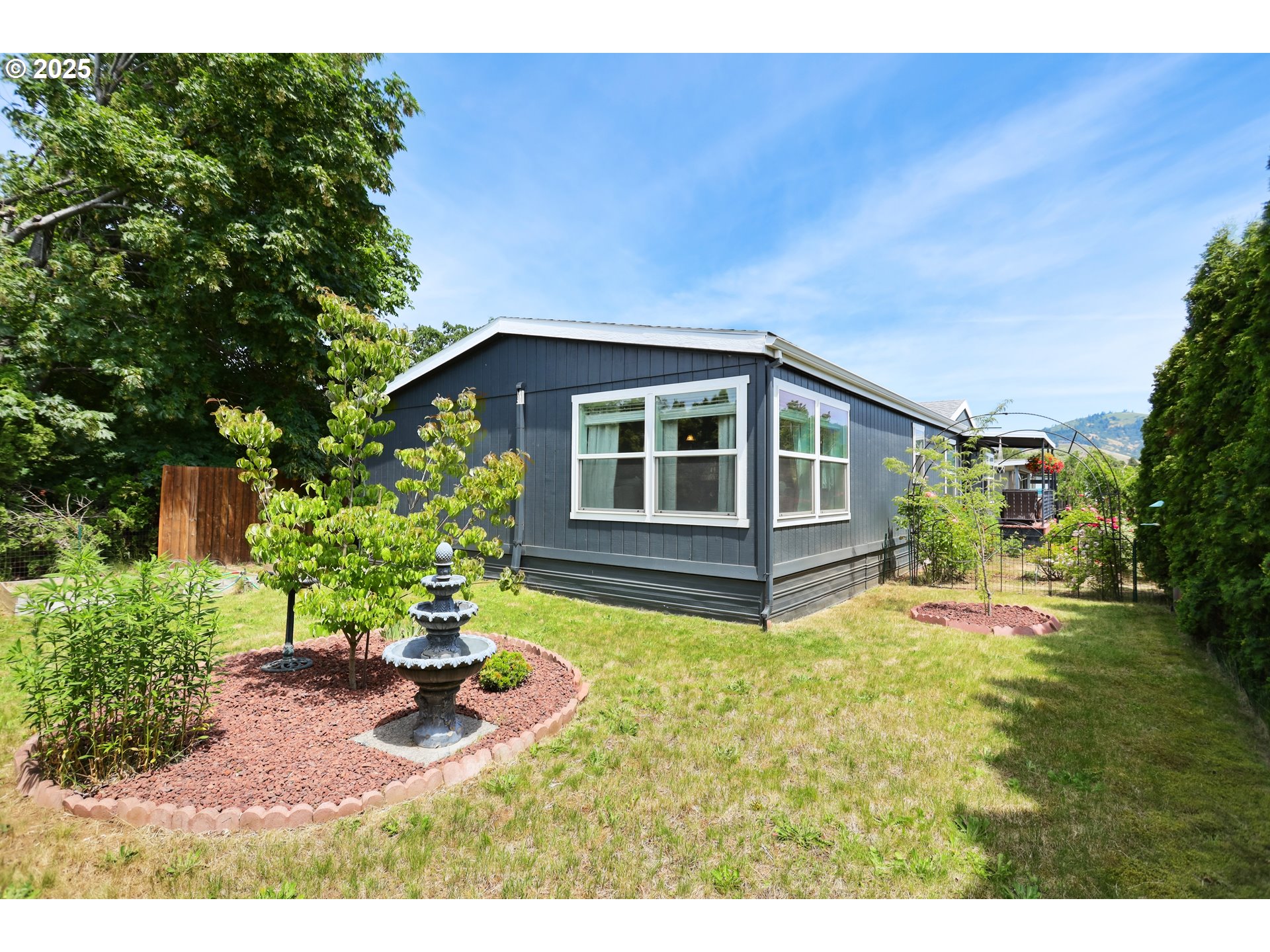 1267 Tucker Road Hood River, OR 97031 - Photo 21 of 22