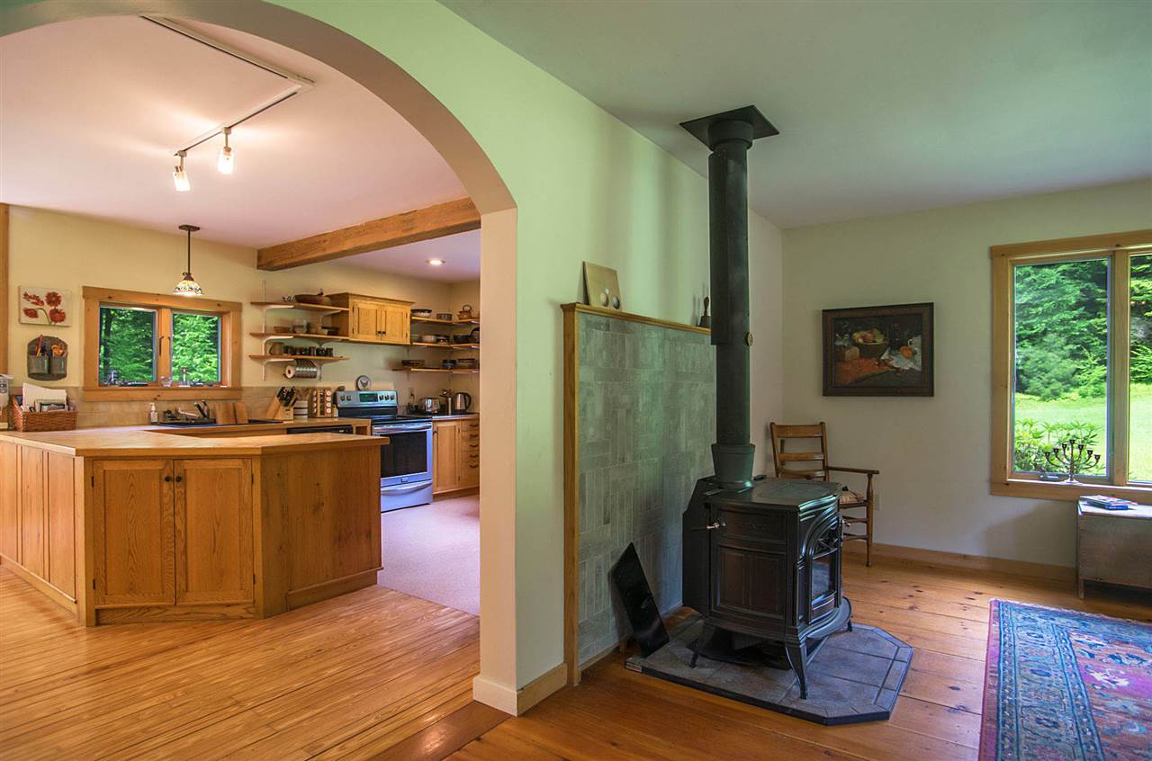 28 Parkman Wood Road Putney, VT 05346 - Photo 12 of 35 Gallery Image 12