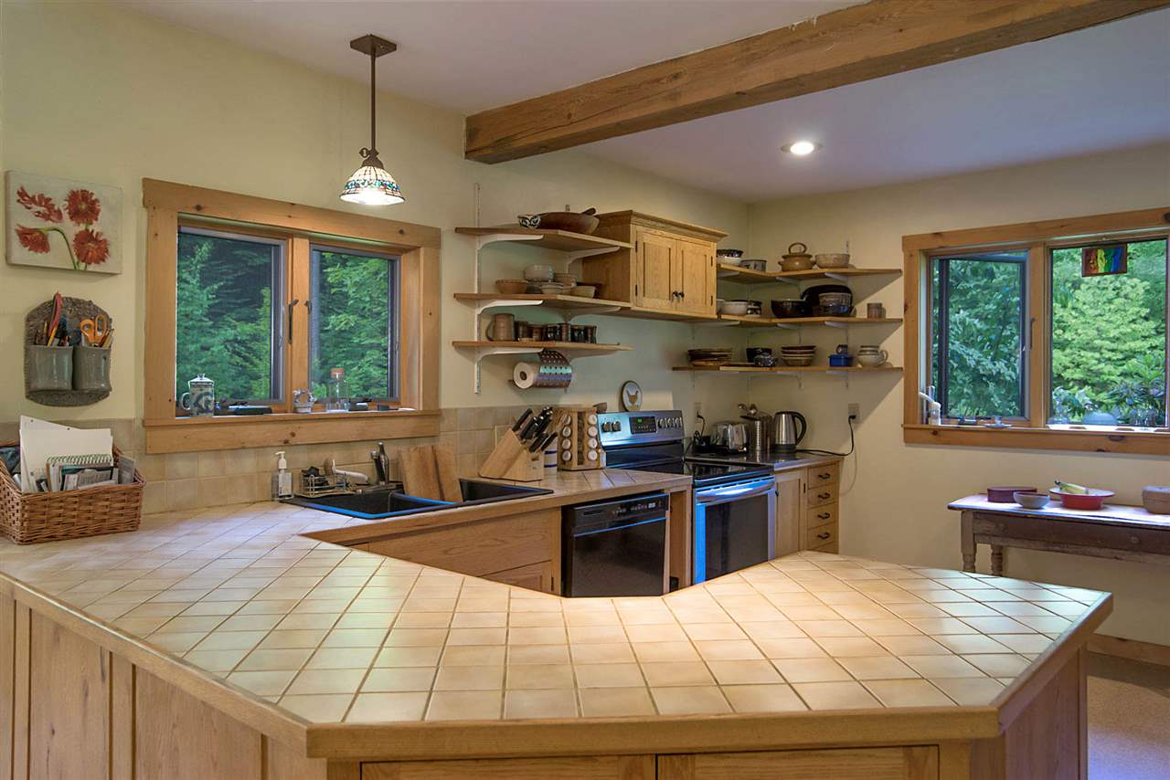 28 Parkman Wood Road Putney, VT 05346 - Photo 14 of 35 Gallery Image 14