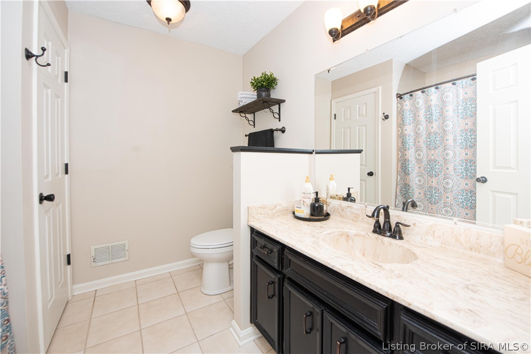 3962 North Luther Road Floyds Knobs, IN 47119 - Photo 12 of 25
