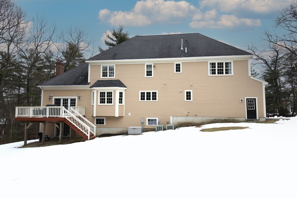 10 James Millen Road North Reading, MA 01864 - Photo 6 of 39 Gallery Image 6
