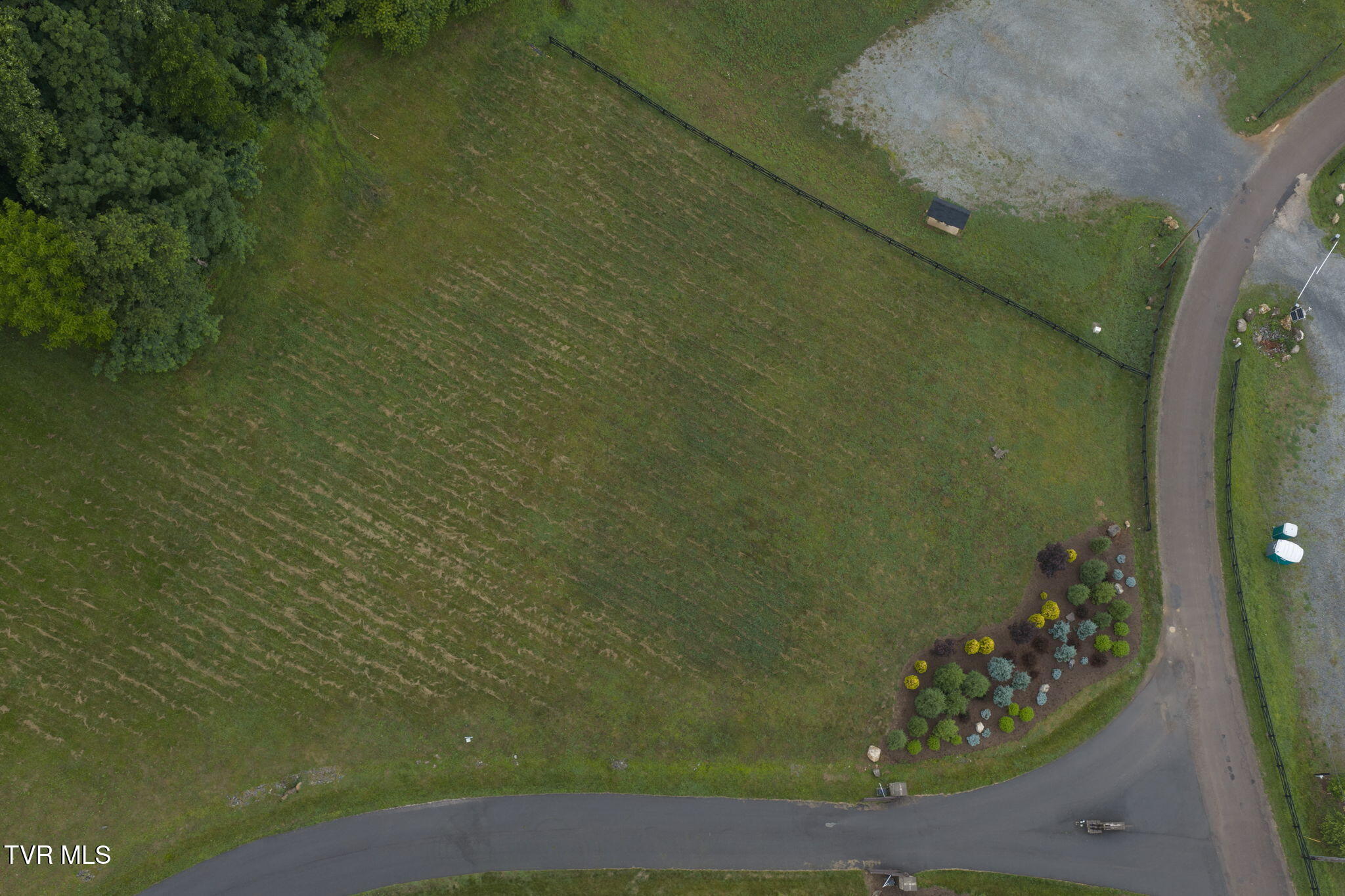 Lot 4 Eagle Rdg Parkway, Unit 4 Butler, TN 37640 - Photo 11 of 16 8-web-or-mls-DJI_20260601141618_0596_D