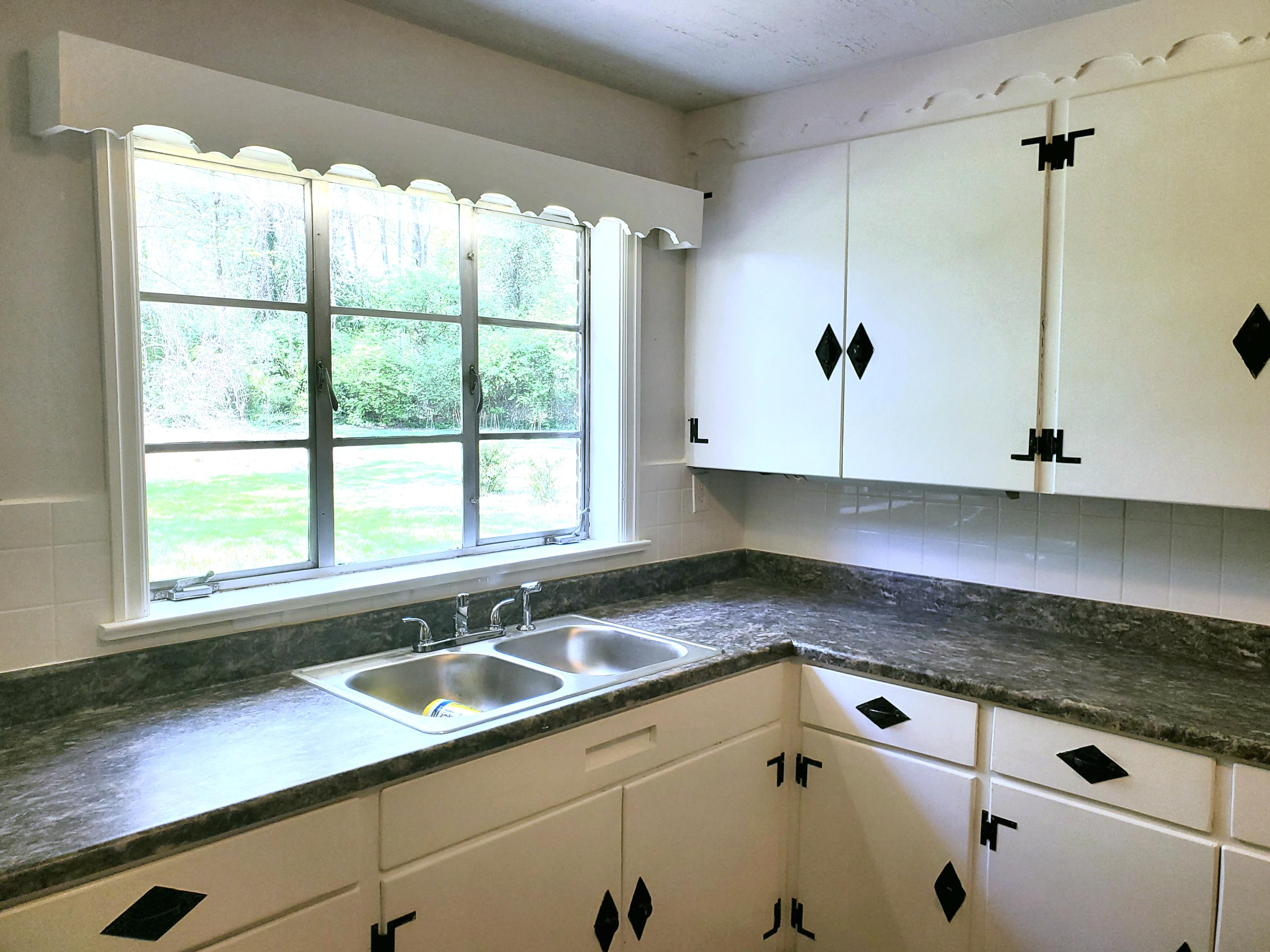 315 Grata Road Knoxville, TN 37914 - Photo 8 of 31 20200406_162350