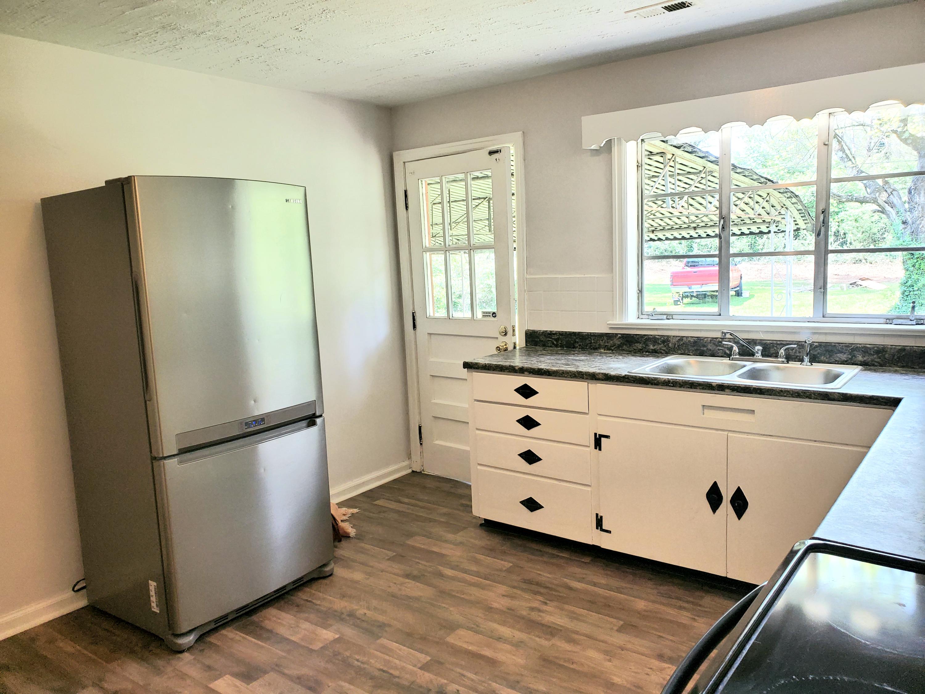 315 Grata Road Knoxville, TN 37914 - Photo 10 of 31 20200406_162137