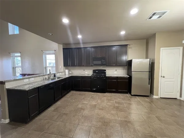 $3,200 | 2403 Summers Glen Court, Katy, TX 77449
