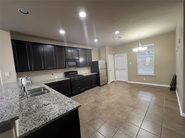 $3,200 | 2403 Summers Glen Court, Katy, TX 77449