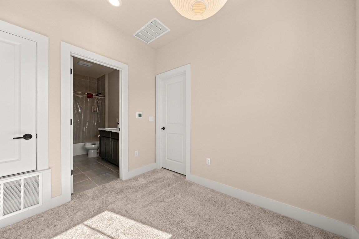 8417 Laughlin Lane Austin, TX 78744 - Photo 22 of 38 a view of an empty room