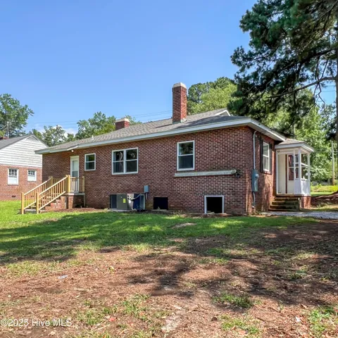 $179,999 | 204 Wilson Avenue, Kinston, NC 28501