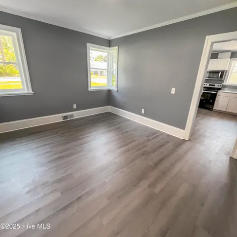 $179,999 | 204 Wilson Avenue, Kinston, NC 28501