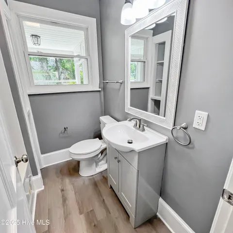 $179,999 | 204 Wilson Avenue, Kinston, NC 28501