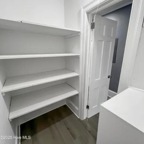 $179,999 | 204 Wilson Avenue, Kinston, NC 28501