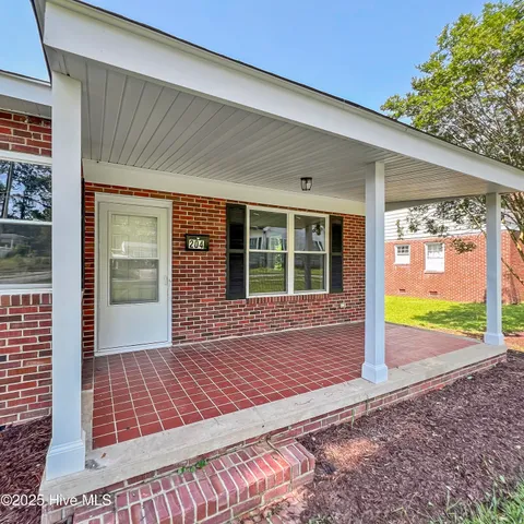$179,999 | 204 Wilson Avenue, Kinston, NC 28501