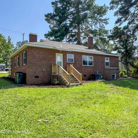 $179,999 | 204 Wilson Avenue, Kinston, NC 28501