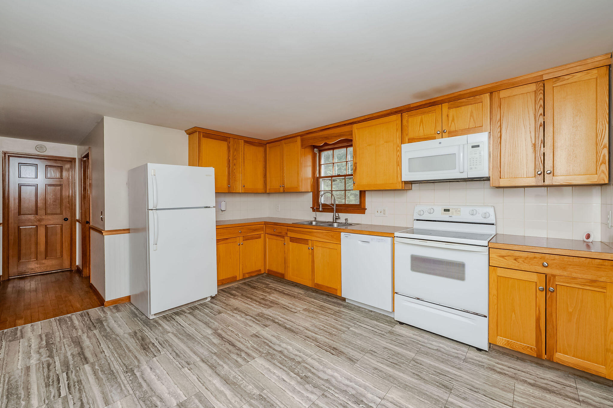 14 Oak Woods Road North Berwick, ME 03906 - Photo 7 of 33 _DSC6555