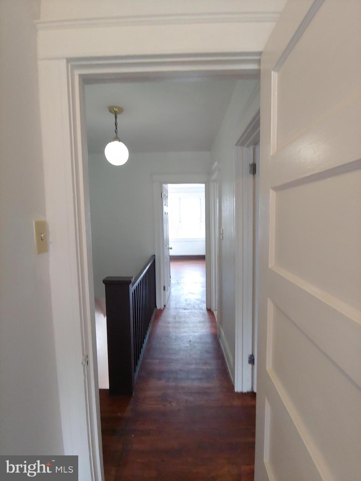214 Laurel Road Sharon Hill, PA 19079 - Photo 8 of 22 Gallery Image 8
