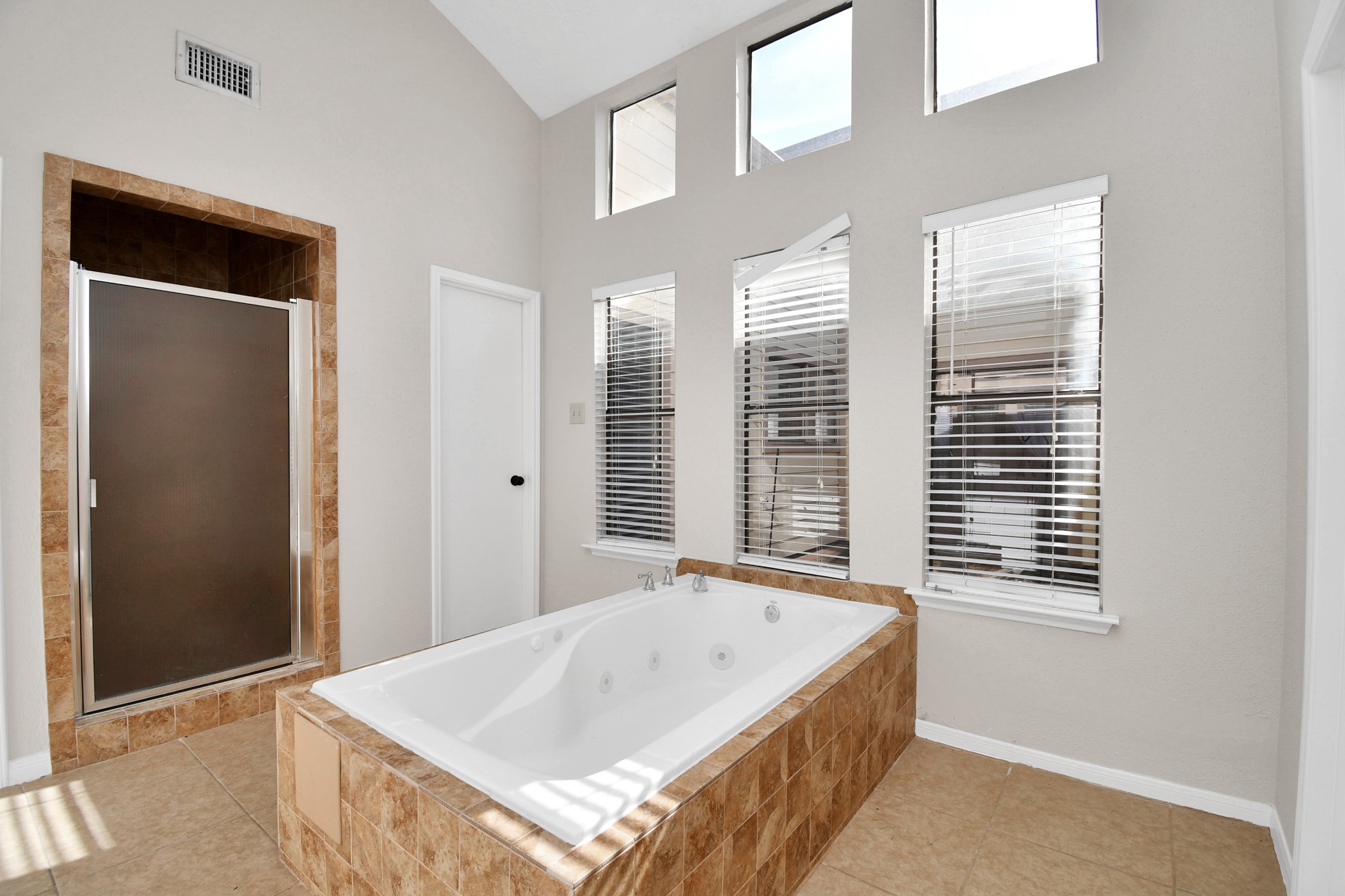 2119 Echo Ridge Sugar Land, TX 77478 - Photo 12 of 33