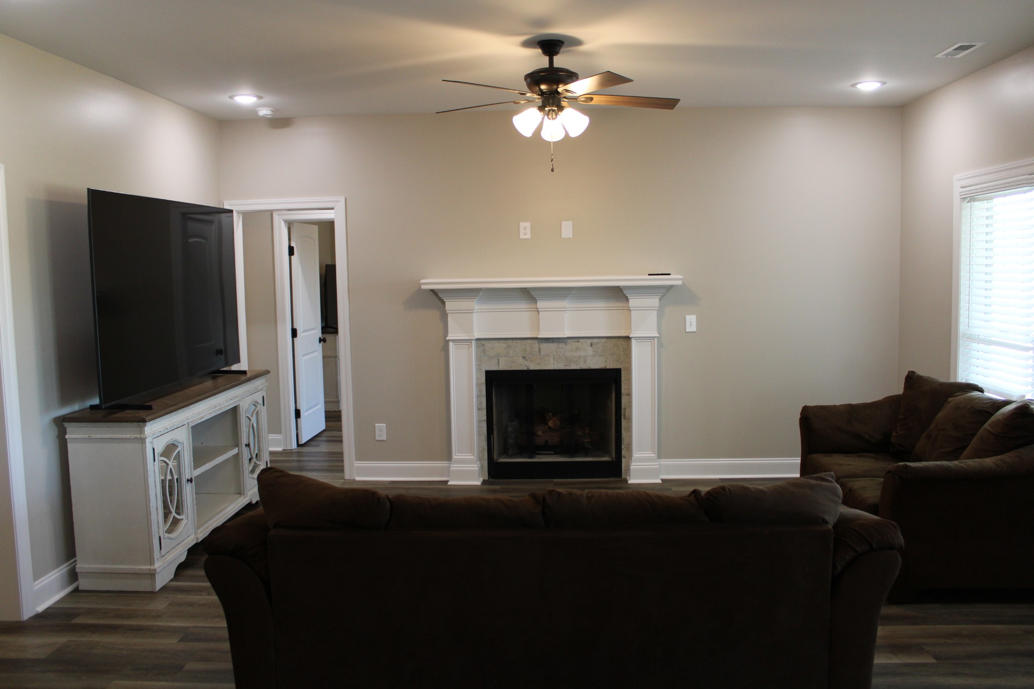 4457 Elkwood Section Road Ardmore, AL 35739 - Photo 3 of 31