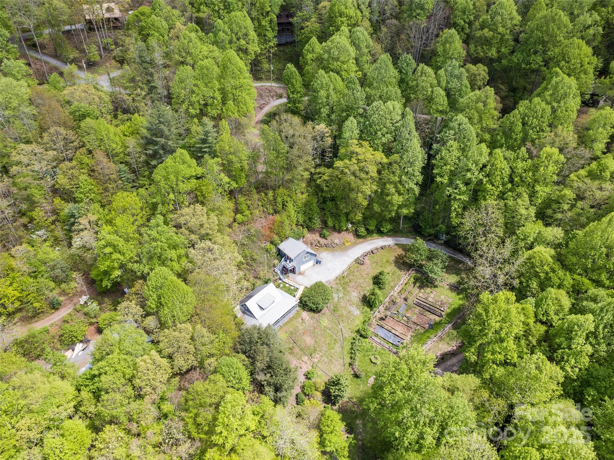 195 Three Springs Drive Sylva, NC 28779 - Photo 7 of 48