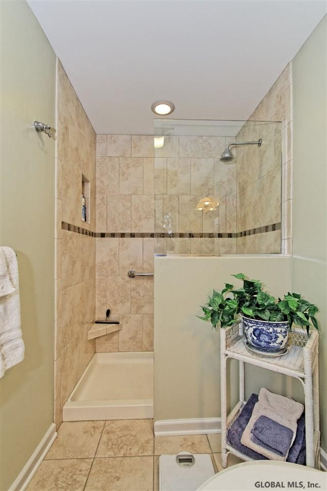 1149 Ruffner Road Niskayuna, NY 12309 - Photo 26 of 41 Photo 27