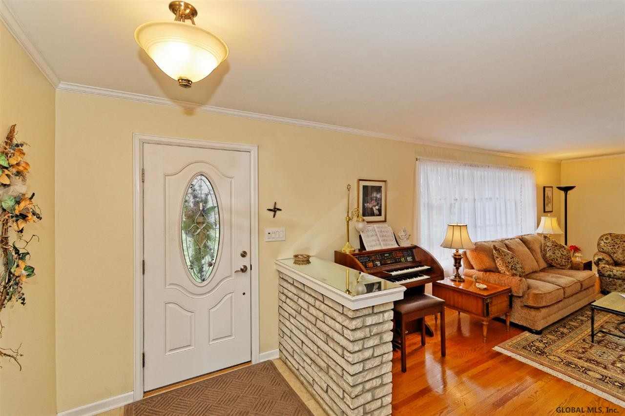 1149 Ruffner Road Niskayuna, NY 12309 - Photo 5 of 41 Photo 6