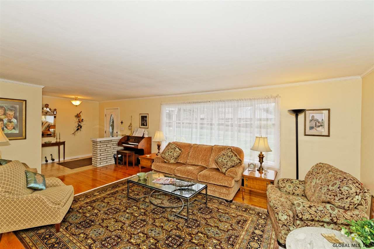 1149 Ruffner Road Niskayuna, NY 12309 - Photo 10 of 41 Photo 11
