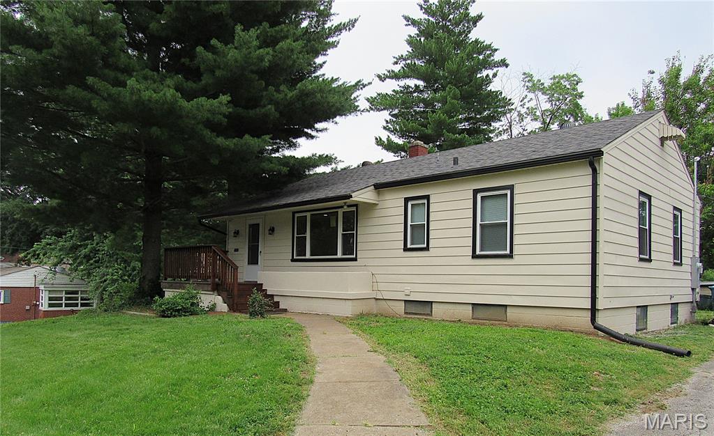 903 McPherson Avenue Alton, IL 62002 - Photo 1 of 30