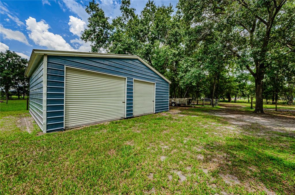 11118 Brahman Road Lithia, FL 33547 - Photo 46 of 60 Workshop
