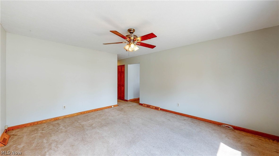 630 Lansing Road Akron, OH 44312 - Photo 12 of 35