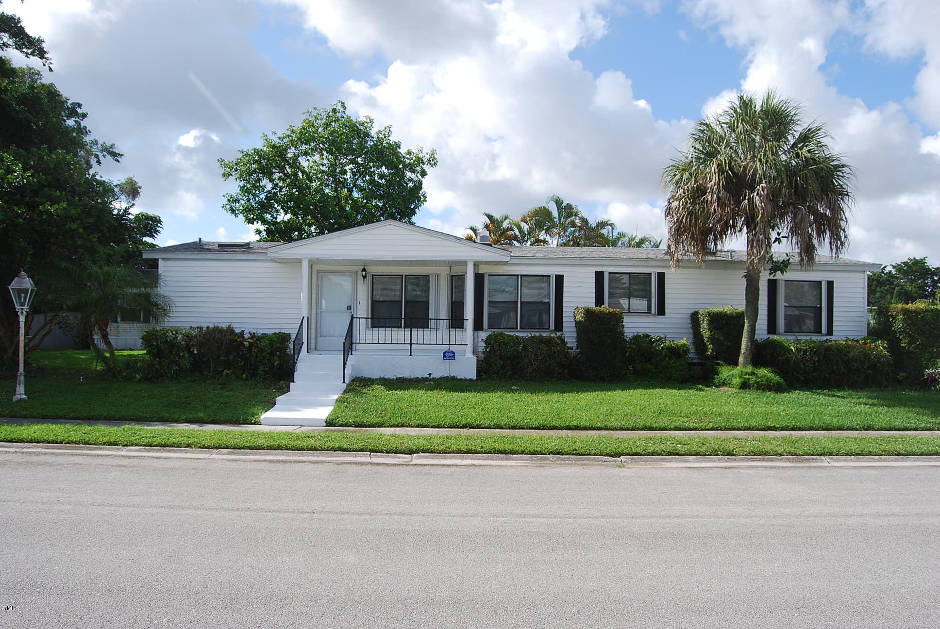 1400 Southwest 64th Way Boca Raton, FL 33428 - Photo 1 of 21 Front